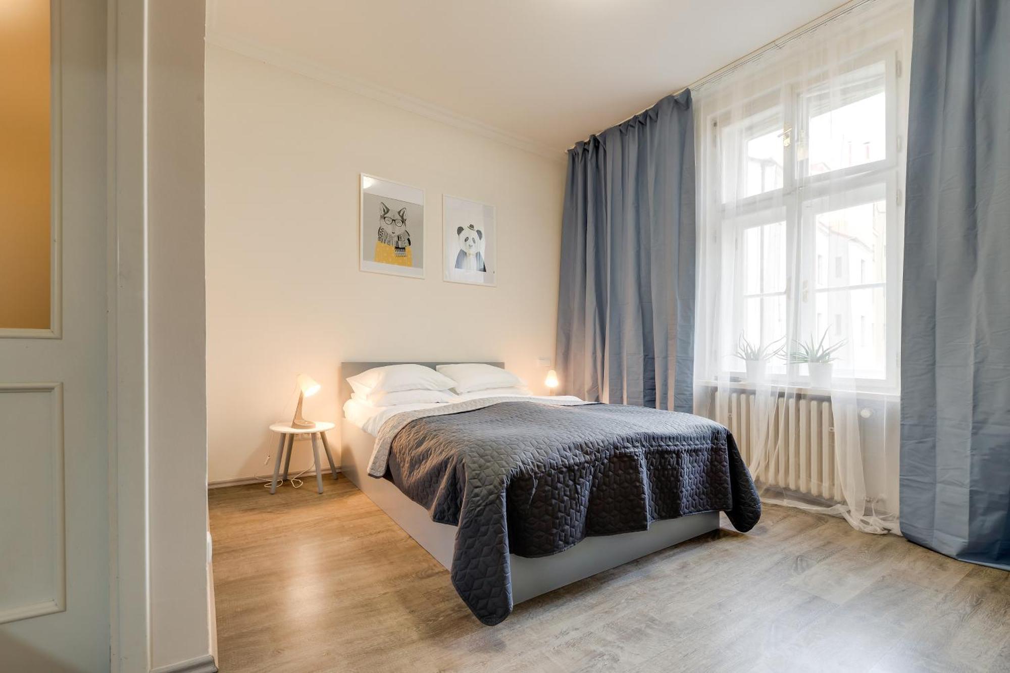 Vita Nejedleho Apartments Prag Exterior foto